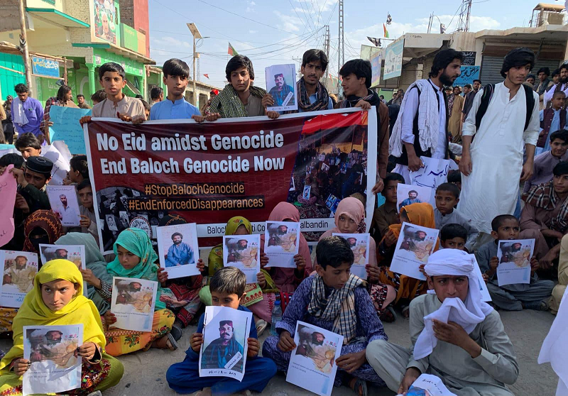  Balochistan: Families of Abducted Baloch Protest on Eid Day