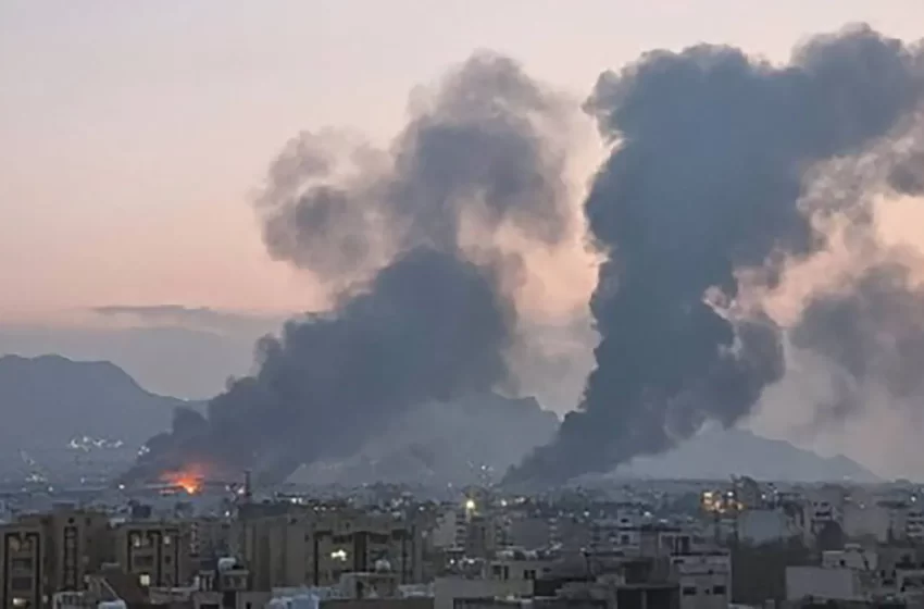  There is only one option for the Collapse of Iran